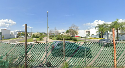 Sk14-casa En Venta En Av. Campo Príncipes 360, Int 24 Campo Real, 45134 Campo Real, Jal.