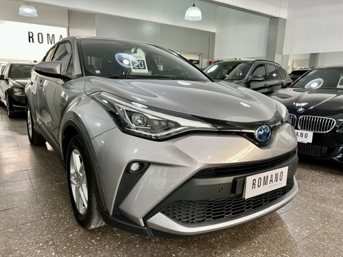 Imagen 3 de 25 de Toyota C-hr Híbrido 1.8 Ecvt Hv Automática 2020
