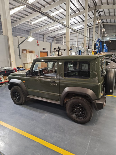 Suzuki Jimny Gl 4x4 Mt