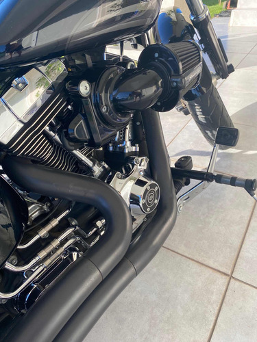 Harley Davidson Breakout
