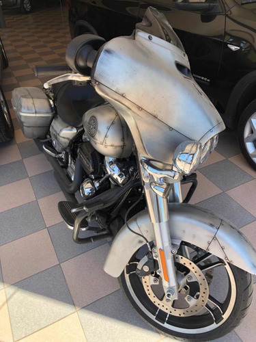 Harley Davidson Street Glide Special