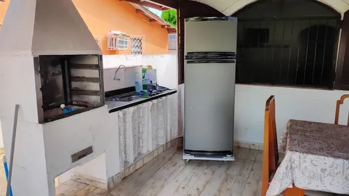 Ótima Casa À 800 Metros Da Praia