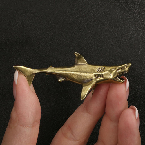 Miniatura De Recuerdo De Fiesta De Escultura De Tiburón De