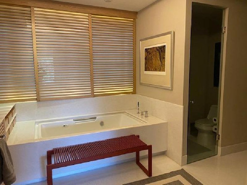 Imagen 17 de 20 de Departamento En Renta En La Cdmx Ubicado En Paseo De Bugambilias, Bosque De Las Lomas.