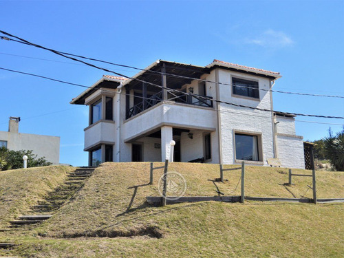 Fiore En Punta Del Diablo