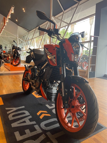 Imagen 2 de 4 de Ktm Duke 200
