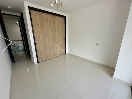Casa En Arriendo En Tres Esquinas. Cod A775993