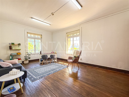 Casa En Arriendo De 8 Dorm. En Concepción