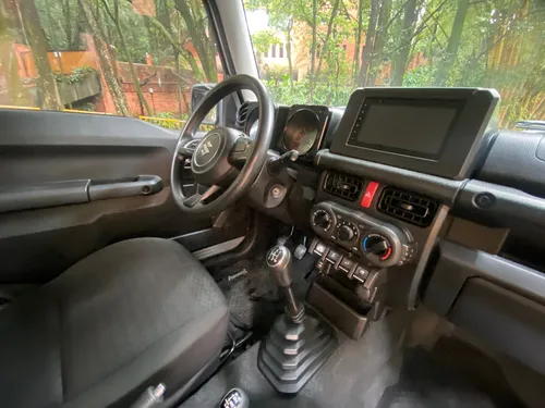 Suzuki Jimny Gl