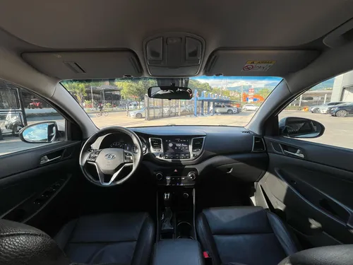 Hyundai Tucson 2.0 Advance 4X2