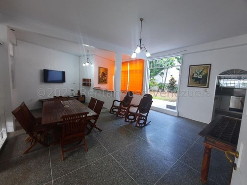 Casa En Venta En Castillejo Mls #24-3074