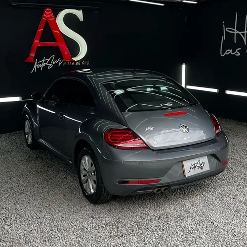 Volkswagen Beetle 2.5 Design Mt