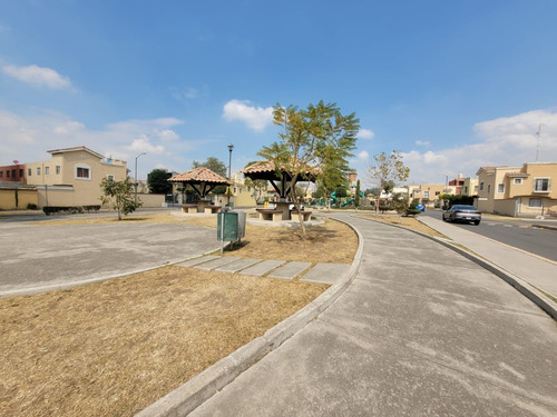 En Venta Casa Con 3 Recámaras ¡recién Remodelada! A 15 Mins Del Aifa
