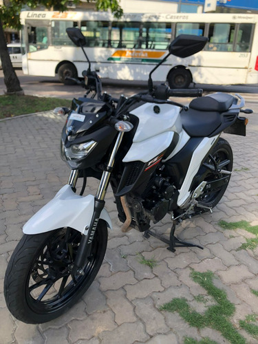 Imagen 10 de 13 de Yamaha Fz 25