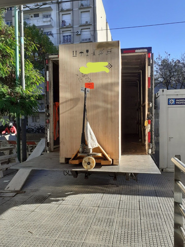 Imagen 7 de 10 de Fletes Camiones Con Pala Hidráulica