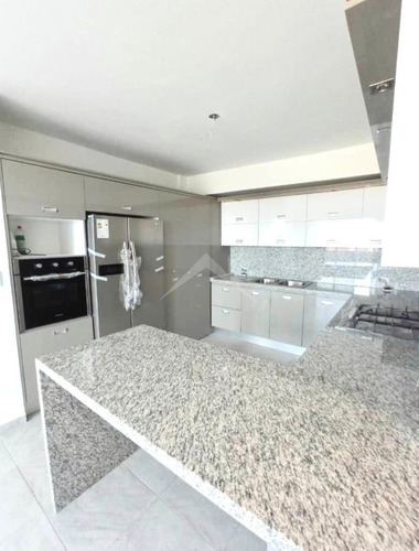 Imagen 14 de 17 de Alto Atlantis Las Garzas Lechería, Bello Apartamento A Estrenar