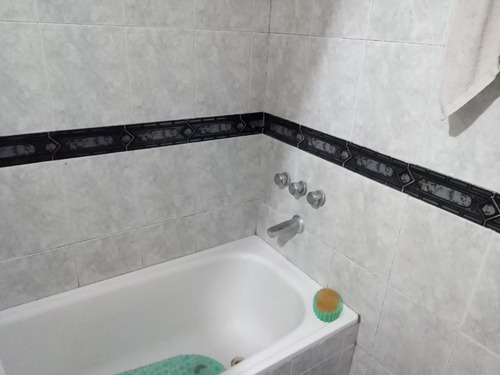 Imagen 7 de 13 de Casa En Venta En Gregorio De Laferrere