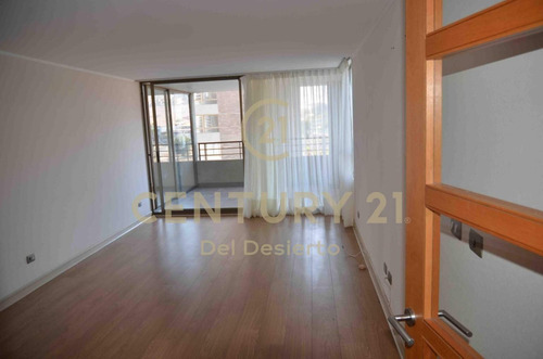 Departamento En Venta, Avenida Cerro Paranal. Sector Sur.