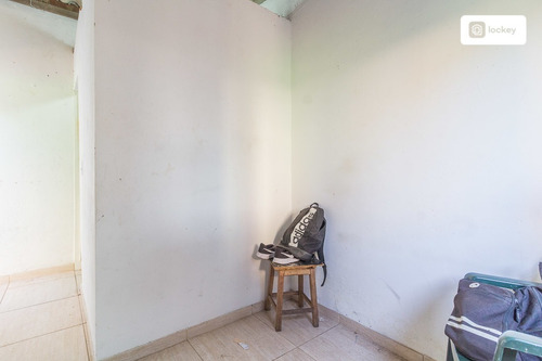Imagem 2 de 10 de Aluguel De Galpão Com 200m² E 1 Quarto - 13282