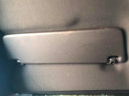 Imagem 1 de 6 de Quebra Sol Lado Esquerdo Chevrolet Camaro Ss