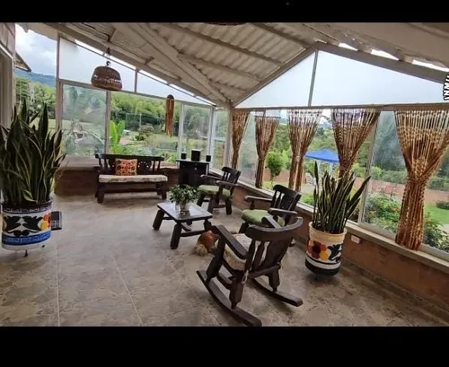 Venta Espectacular Casa Campestre, Precio De Oportunidad. A Puerta Cerrada. De Un Piso; Entre La Cumbre Y Pavas. A 150 Metros De La Vía Principal. Lote: 1.000 Mtrs.