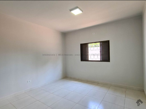 Casa Com 2 Suítes