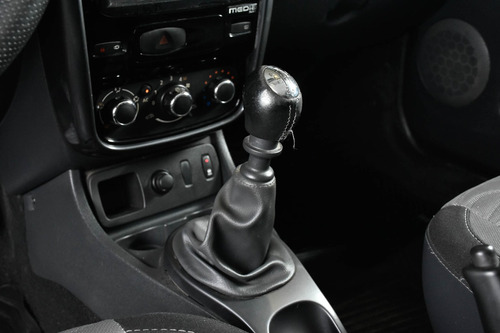 Renault Duster 2.0 4x2 Luxe Nav 138cv