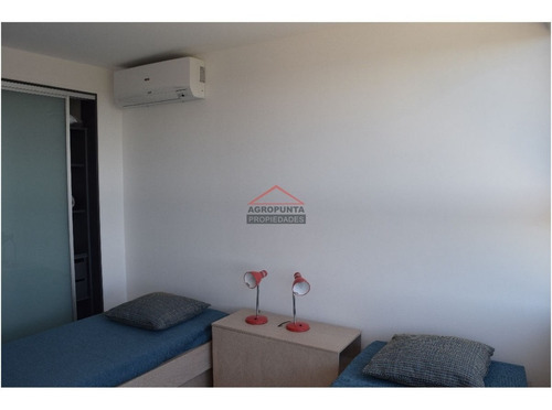 Apartamento En Venta 3 Dormitorios * Edificio De Categoría- Ref: 2619