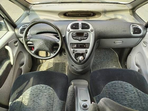 Xsara Picasso 1.6 I Exclusive 16v Manual