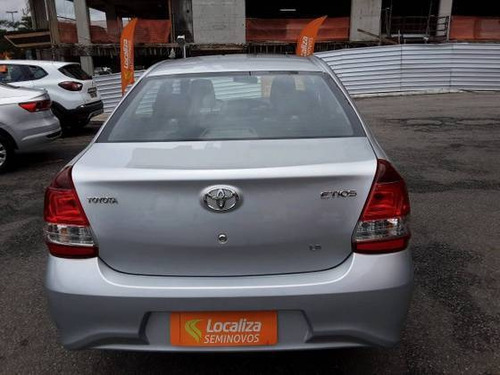 Toyota Etios 1.5 X Plus Sedan 16v Flex 4p Automático