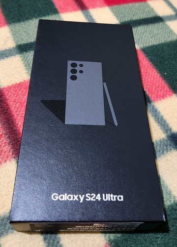 Samsung Galaxy S24 Ultra 256gb 12gb Ram Titanium Black Negro (Usado)