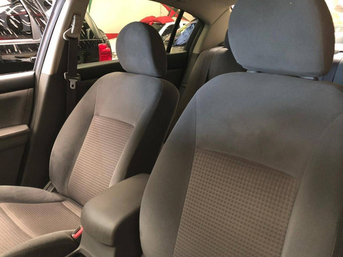 Nissan Sentra 2.0 16v Gasolina 4p Automático