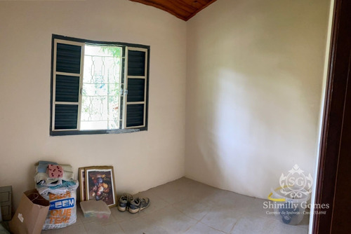 Imagem 12 de 14 de 1.000 M², 02 Dormitórios, Churrasqueira Com Forno E Fogão A Lenha !!