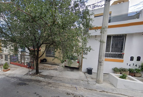 Sk01- Casa En Remate Bancario En C. Durazno, San Genaro, Gral. Escobedo, Nl. (65% Debajo De Su Valor Comercial, Solo Recurso Propio)