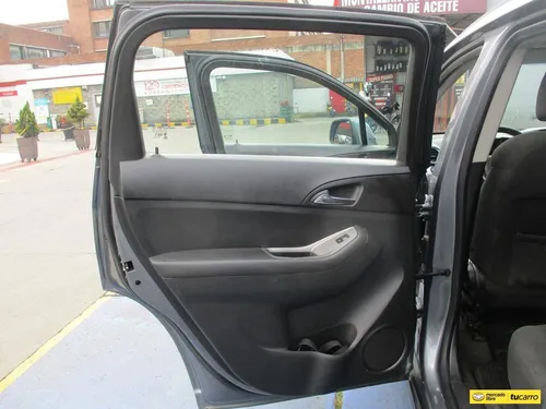 Chevrolet Orlando Lt 4x2 2400cc At Aa