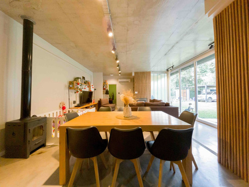 Imagen 4 de 13 de Parque Leloir Casa Minimalista Impecable