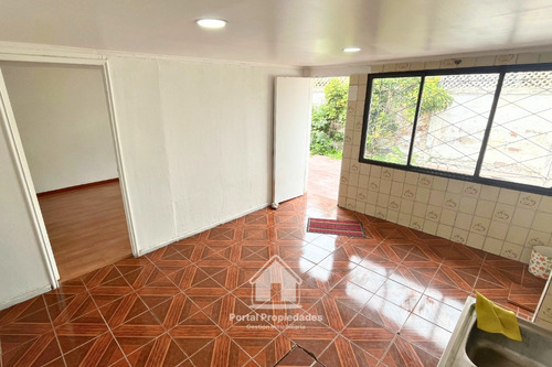 Casa 3 Dormitorios, 1 Baño, San Joaquín