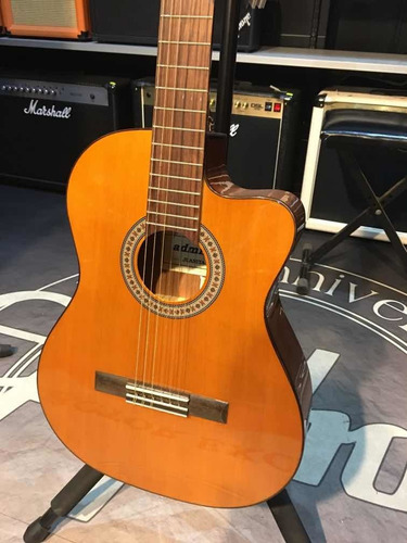 Imagen 2 de 6 de Admira Juanita Ecf Guitarra Clasica Corte Eq Fishman España