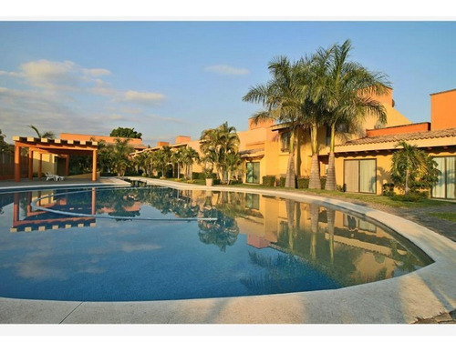 Departamento En Renta En Pedregal De Las Fuentes, Jiutepec.