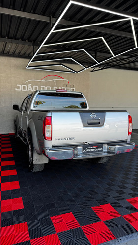 Nissan Frontier 2.5 S Cab. Dupla 4x4 4p