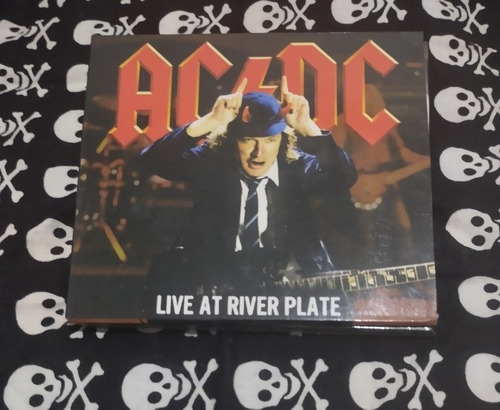Acdc - Live At River Plate