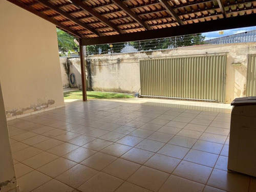 Imagem 11 de 26 de Casa Em Anápolis. Ótima Localização