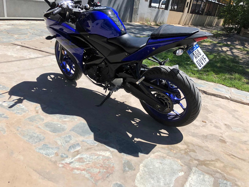 Yamaha R3 321cc