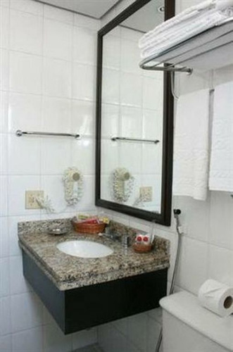 Imagem 14 de 15 de Flat Estilo Residencie Em Moema, Prox A Av. Ibirapuera, Acesso Ao Metrô, Shopping E Ao Pq Ibirapuera - Sf32330
