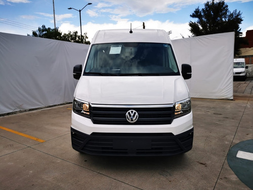 Imagen 2 de 11 de Volkswagen Crafter 18 Pasajeros Turismo 3.5 Lwb 2021