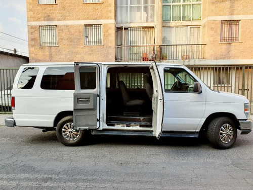 Econoline E350 2012 15 Pasajeros Impecable Cuidada Original