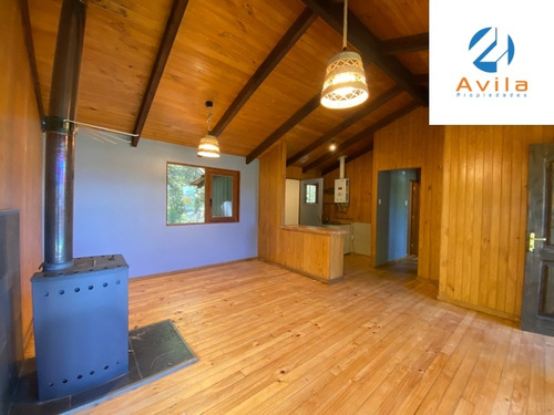 Caburgua Parcela De 5.037m2 Con Casa 3 D 1 B, Cod.vtap198