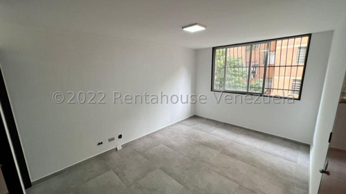 Magnifico Apartamento Los Palos Grandes 25-17012 Ar