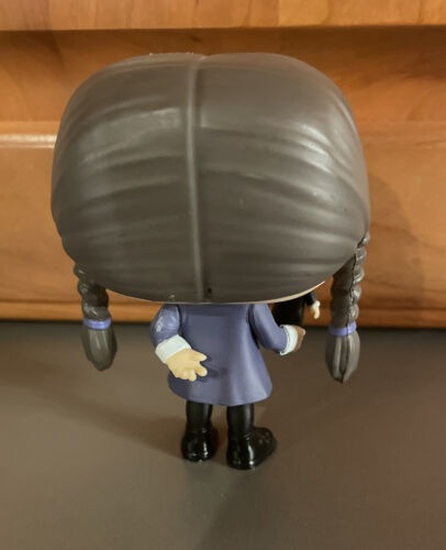 Funko Pop La Familia Addams - Wednesday Addams Toy 811