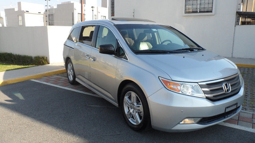 Imagen 4 de 15 de Honda Odyssey 3.5 Touring Minivan Cd Qc Dvd At